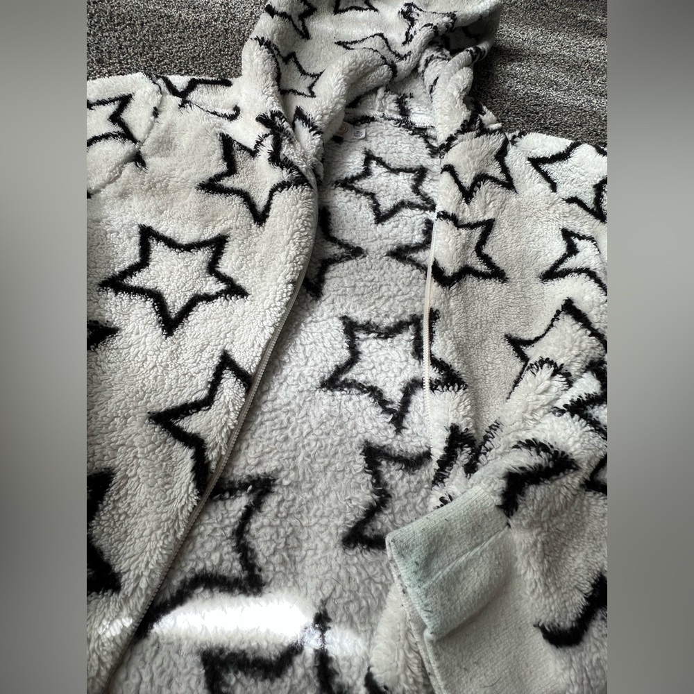 Zip up star jacket - Picture 4 of 5